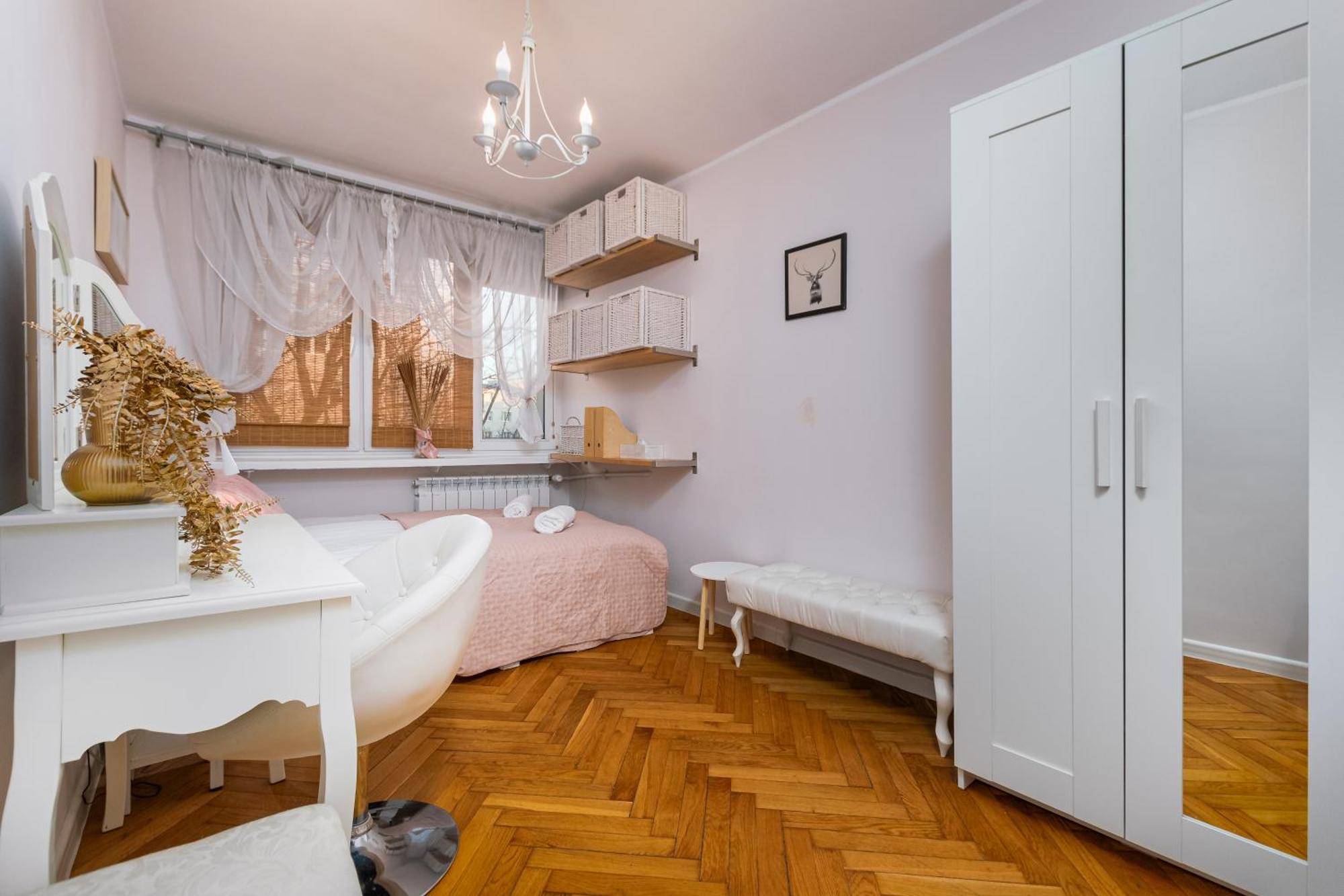 Aleje Jerozolimskie 145 By Homeprime Warsaw