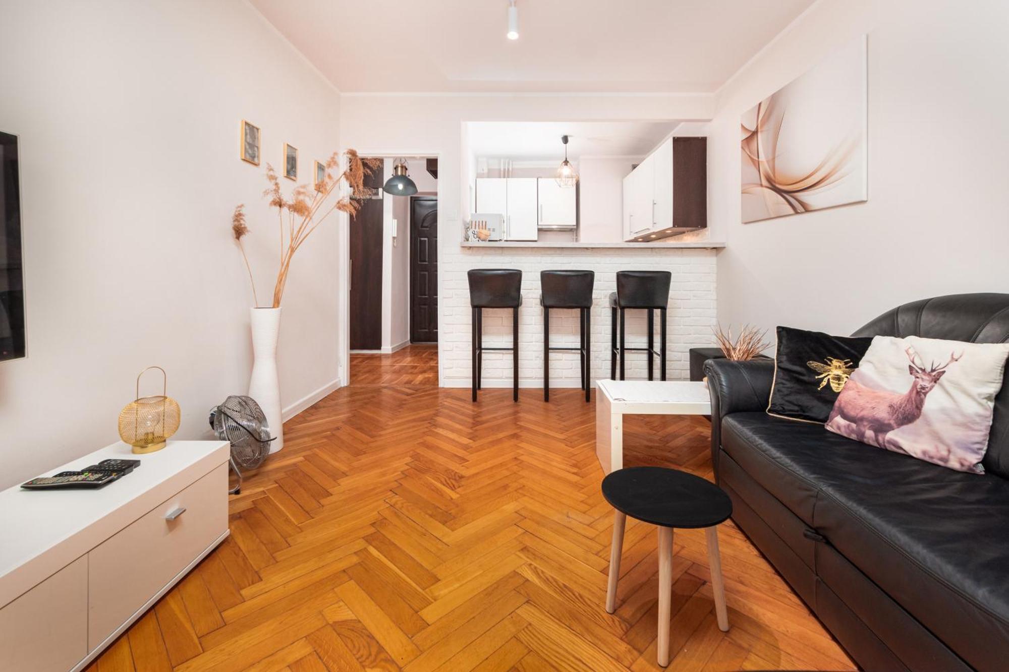 Aleje Jerozolimskie 145 By Homeprime Warsaw